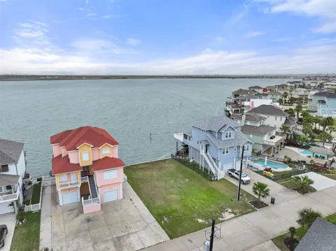 1618 Windsong Way