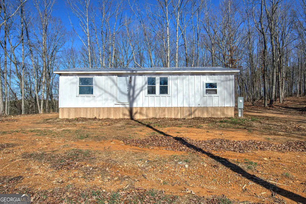 676 Flowery Branch RD Kingston, GA 30145