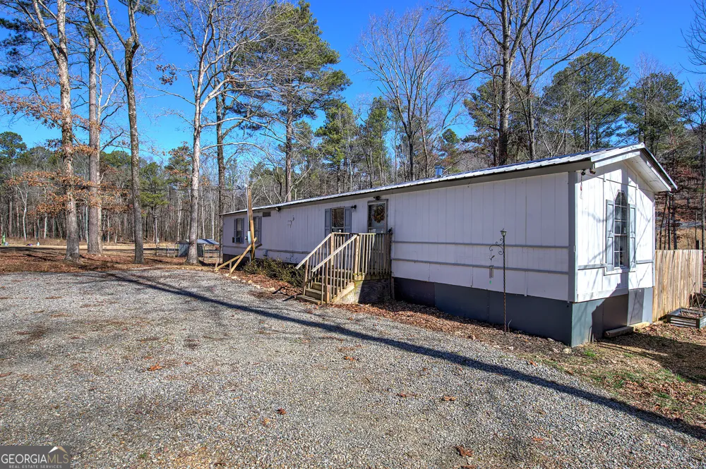 676 Flowery Branch RD Kingston, GA 30145