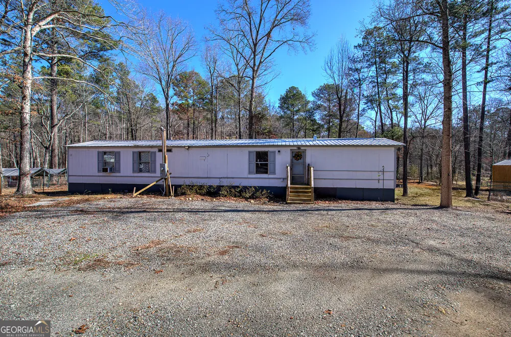 676 Flowery Branch RD Kingston, GA 30145