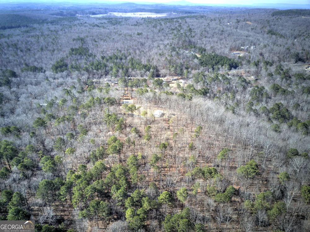 676 Flowery Branch RD Kingston, GA 30145