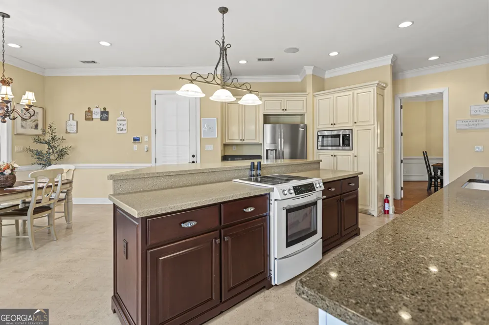2429 N GA Highway 119 Springfield, GA 31329