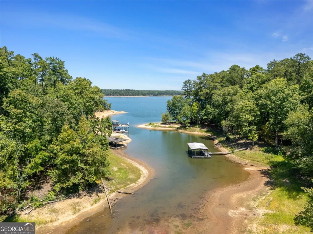 1250 Striper CV Tignall, GA 30668