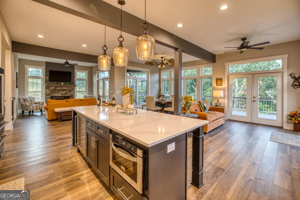 1722 High Summit DR Talking Rock, GA 30175