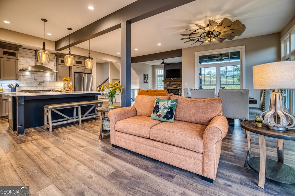 1722 High Summit DR Talking Rock, GA 30175