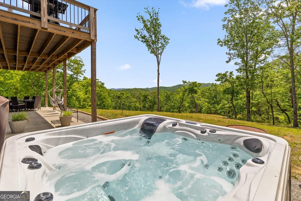 1722 High Summit DR Talking Rock, GA 30175