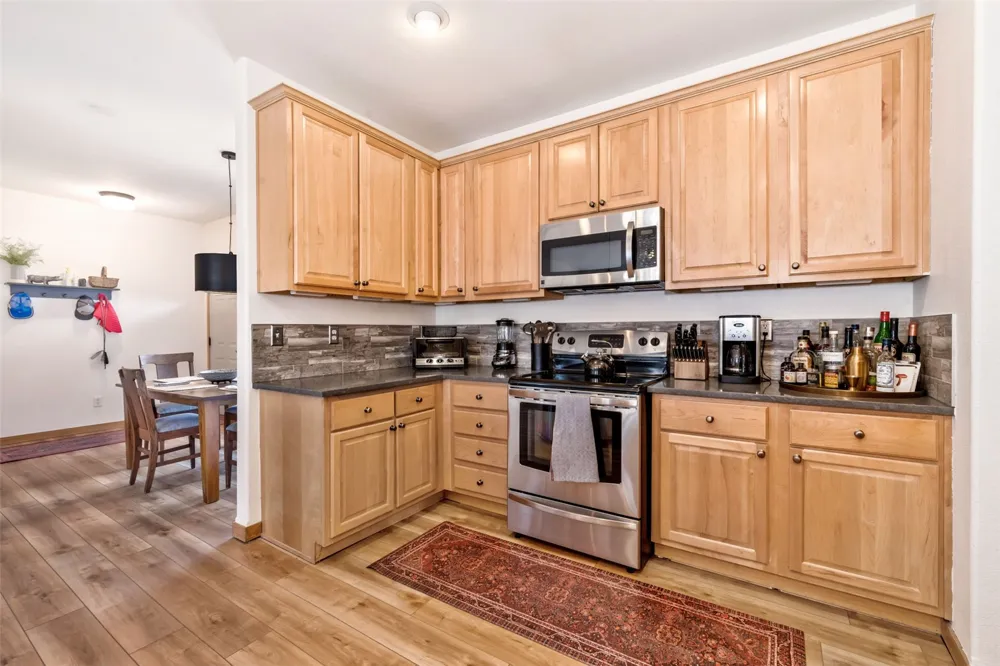 32404 Ute Trail Oak Creek, CO 80467
