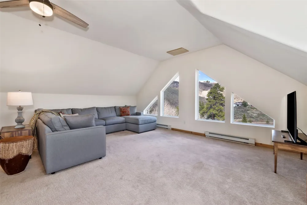 32404 Ute Trail Oak Creek, CO 80467