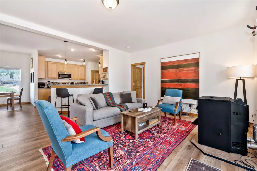 32404 Ute Trail Oak Creek, CO 80467