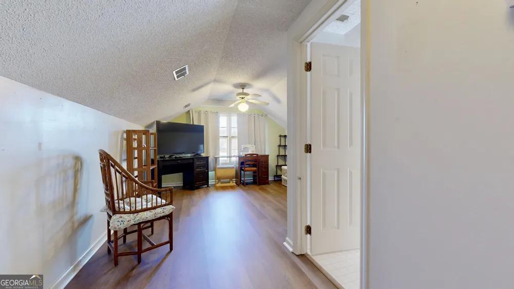 1613 Camellia DR Waycross, GA 31501