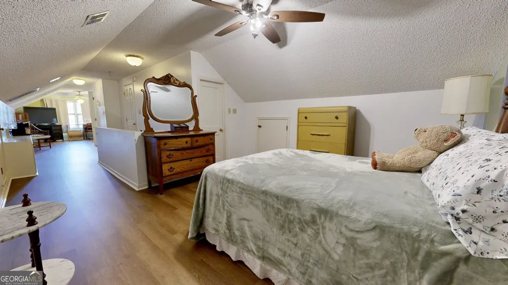 1613 Camellia DR Waycross, GA 31501