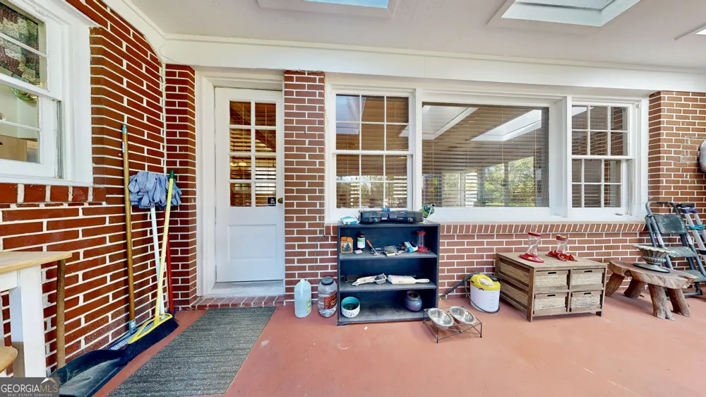 1613 Camellia DR Waycross, GA 31501