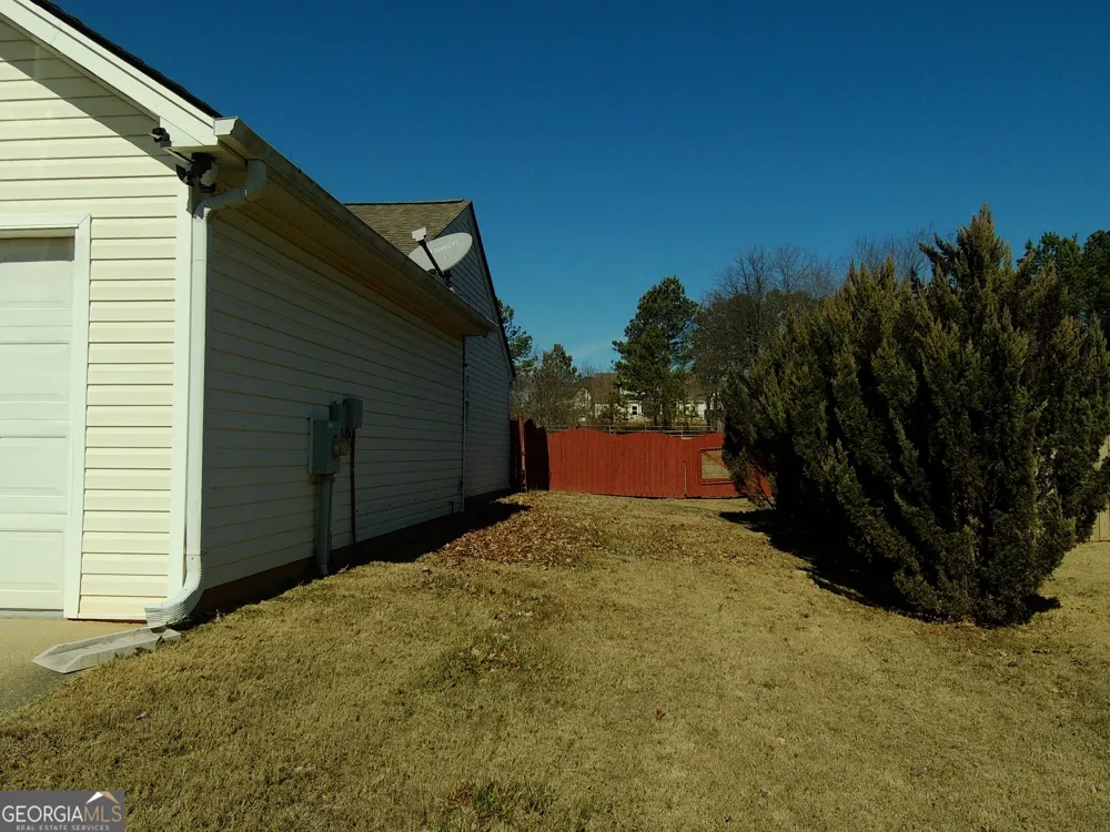 907 Downing DR Bethlehem, GA 30620
