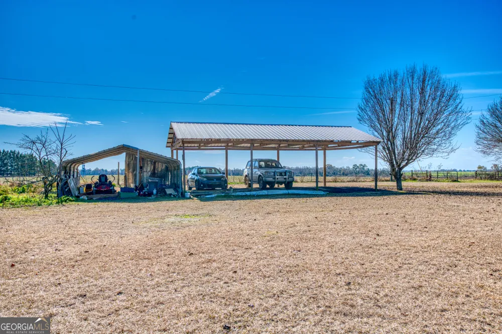 441 Weaver RD Moultrie, GA 31768