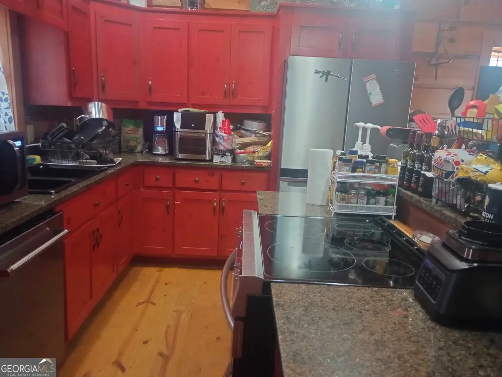 356 Orchard View LN Lakemont, GA 30552