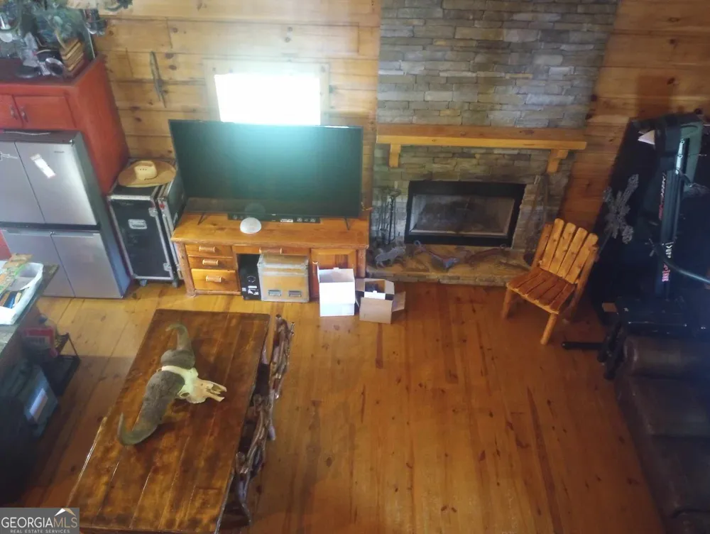 356 Orchard View LN Lakemont, GA 30552