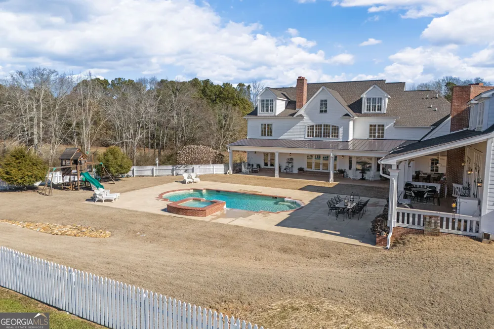 31 Duck Pond RD Roopville, GA 30170