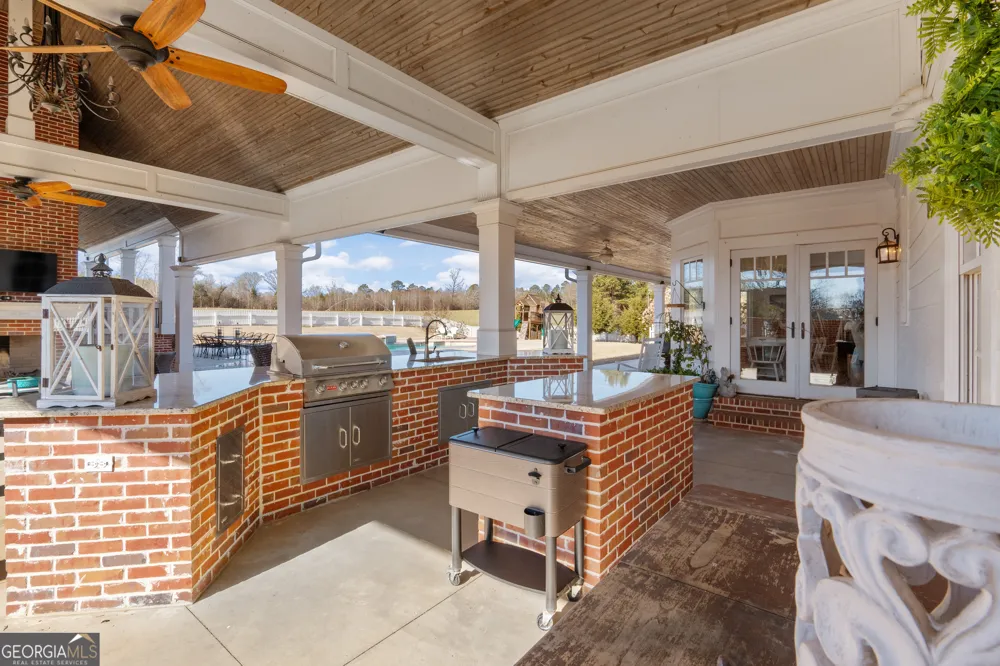 31 Duck Pond RD Roopville, GA 30170