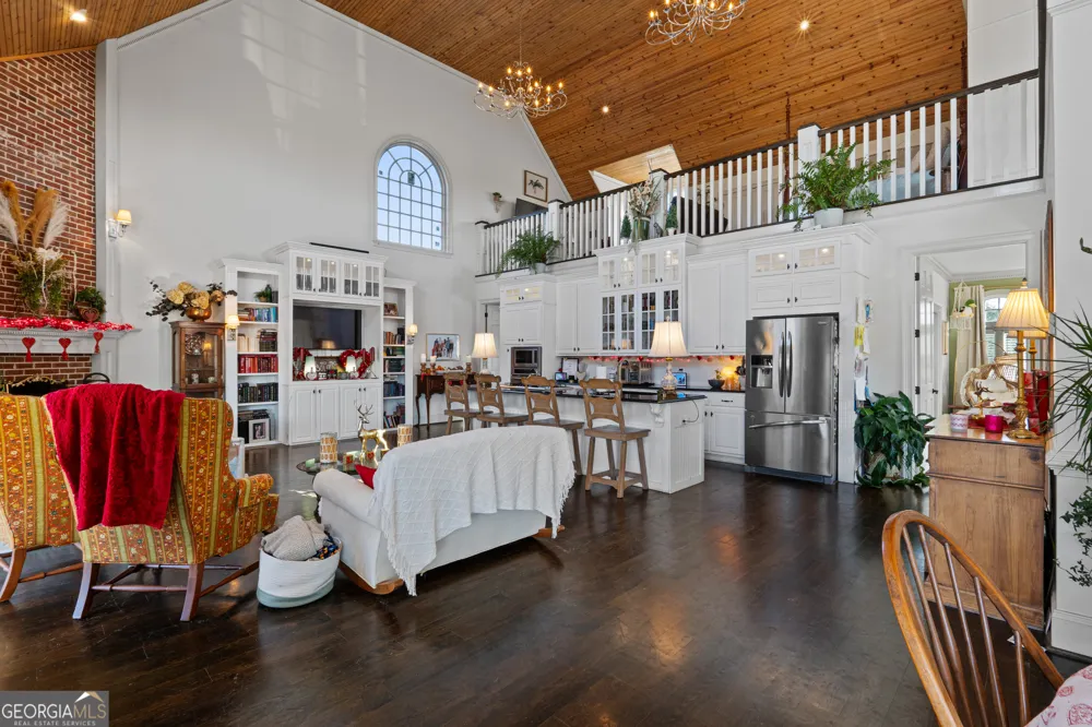 31 Duck Pond RD Roopville, GA 30170