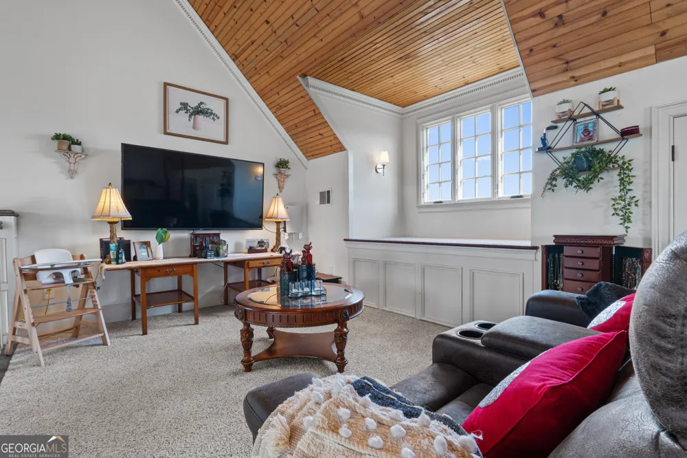 31 Duck Pond RD Roopville, GA 30170