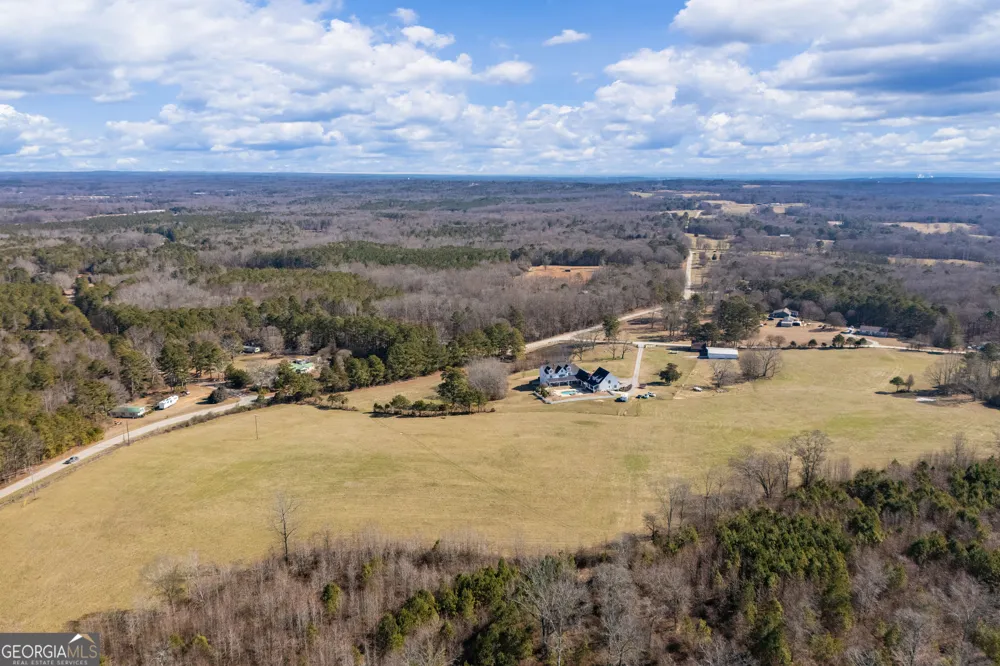 31 Duck Pond RD Roopville, GA 30170