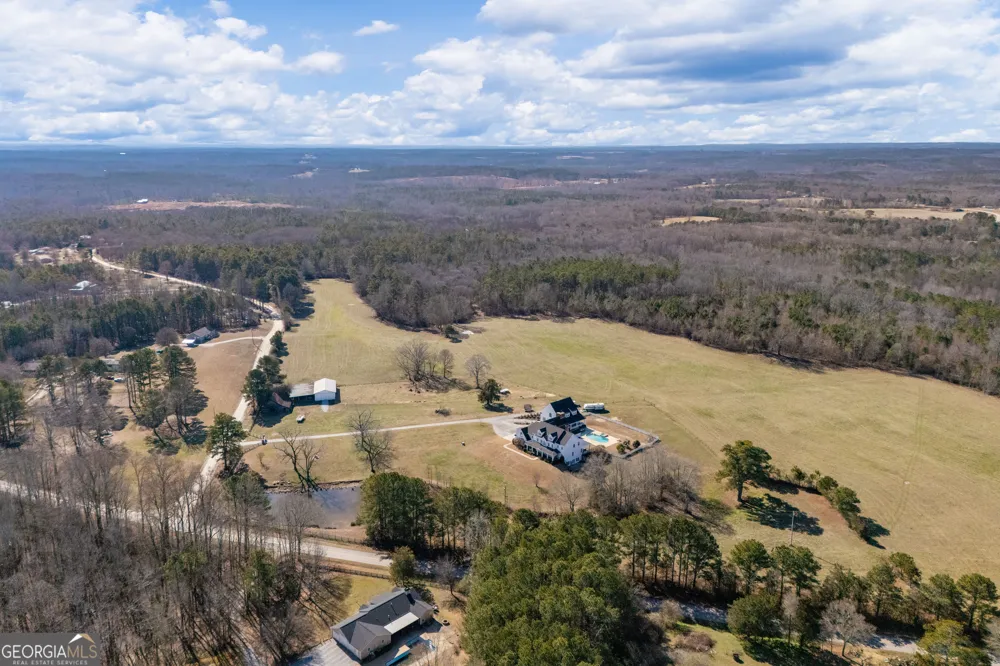 31 Duck Pond RD Roopville, GA 30170