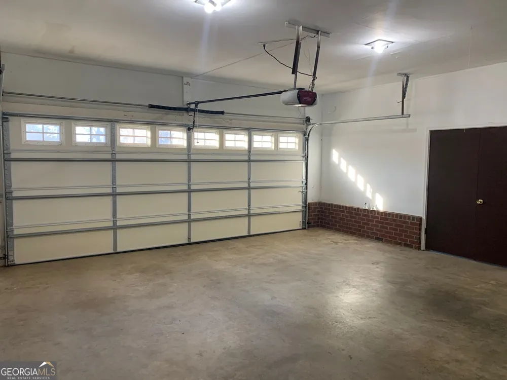240 W Huntington RD Bogart, GA 30622
