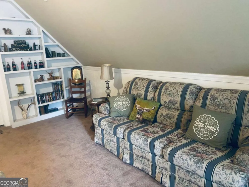 290 Poplar Creek RD Stephens, GA 30667