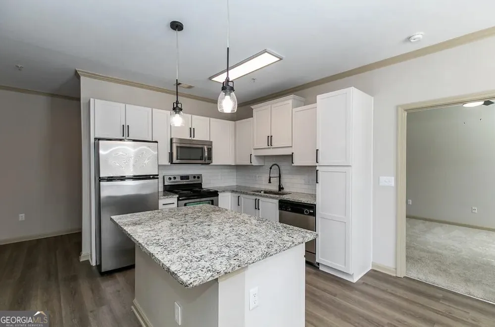 1000 Ashwood PKWY Dunwoody, GA 30338