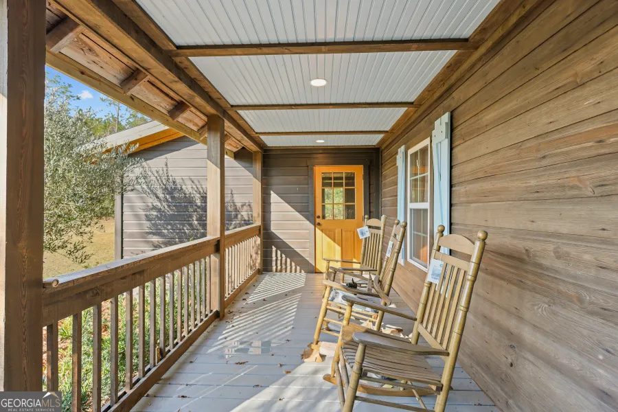 5466 Robbin RD Patterson, GA 31557