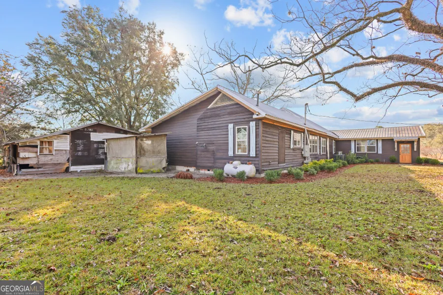 5466 Robbin RD Patterson, GA 31557