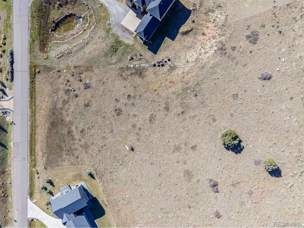 5291 Country Club Drive Larkspur, CO 80118