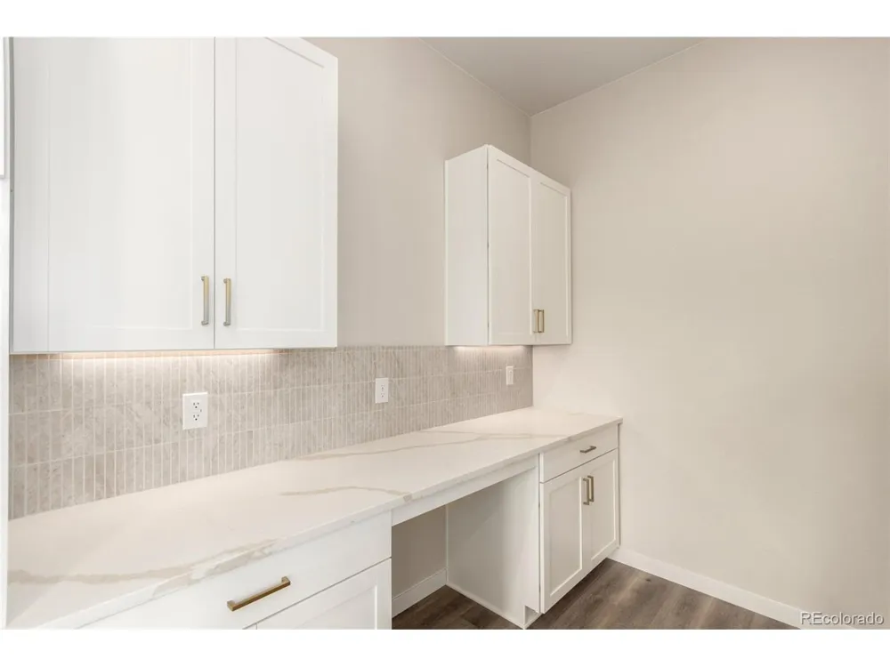 1898 Hickory Avenue Erie, CO 80516