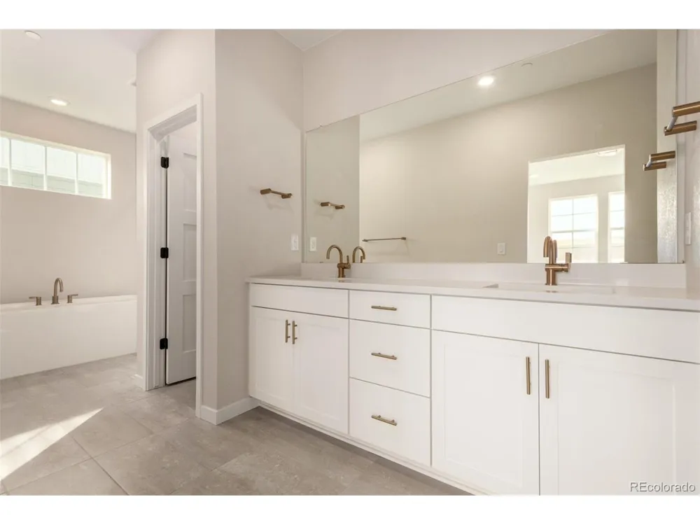 1898 Hickory Avenue Erie, CO 80516