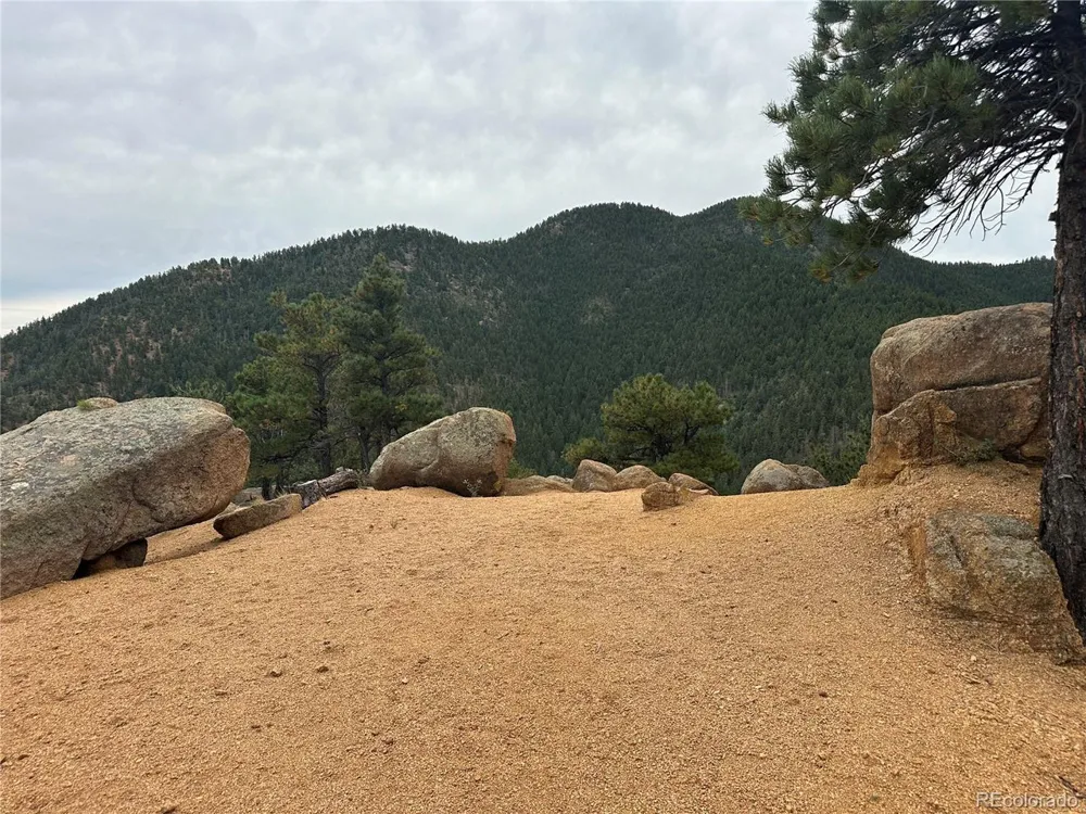 201 Founders Place Manitou Springs, CO 80829