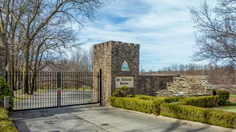 30397 #71 S 567 ROAD