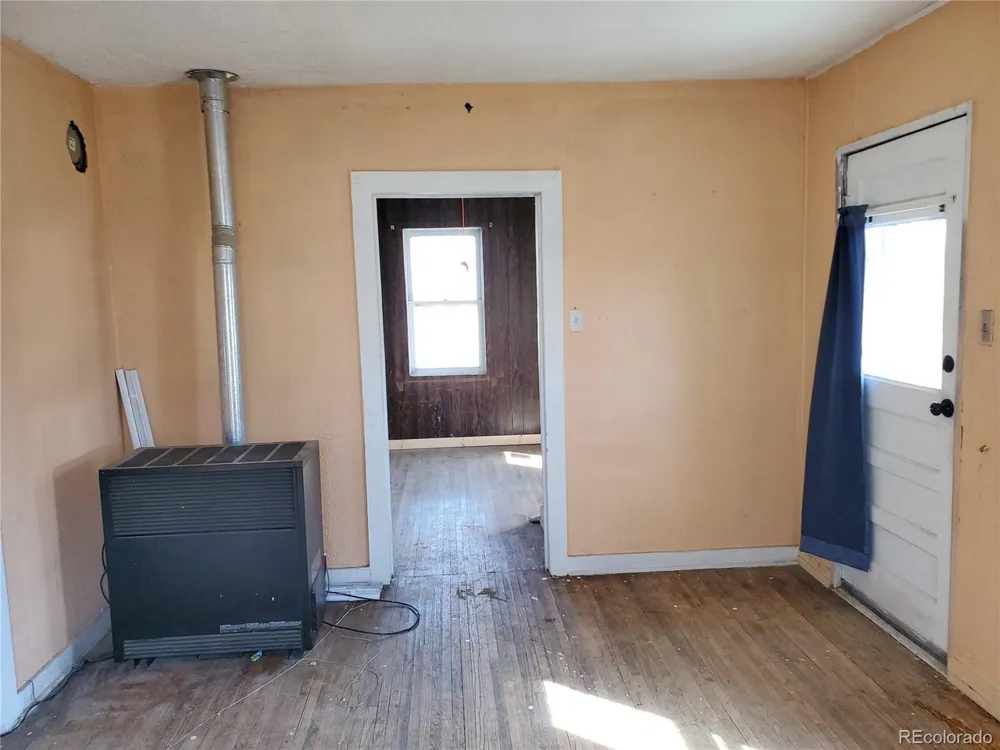 102 S 12th Street Lamar, CO 81052
