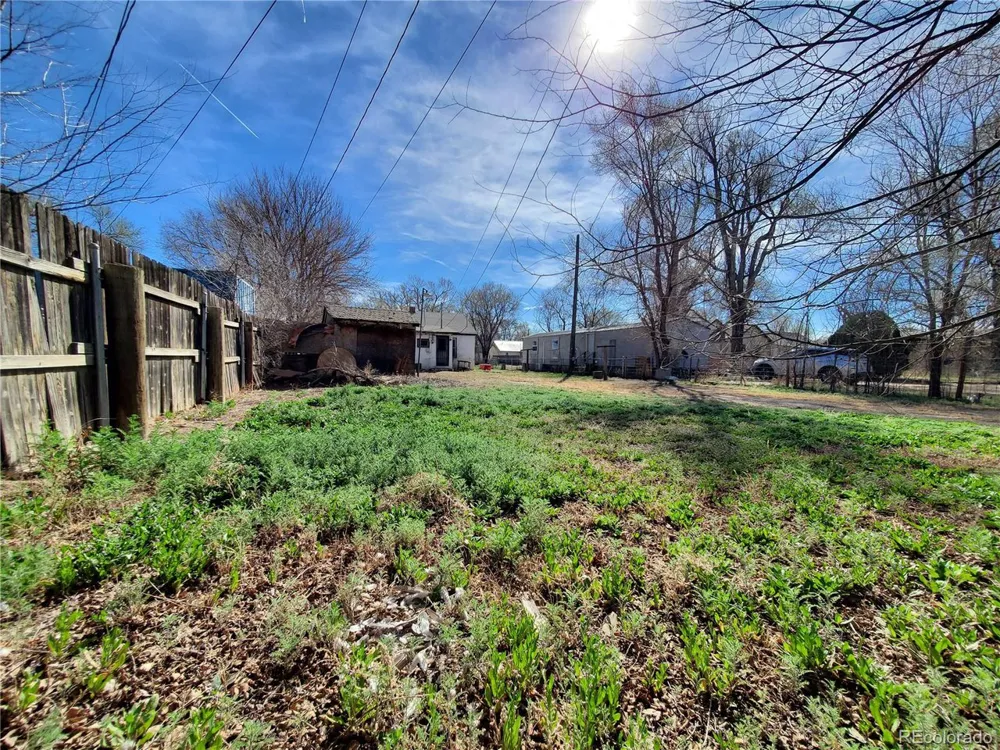 102 S 12th Street Lamar, CO 81052