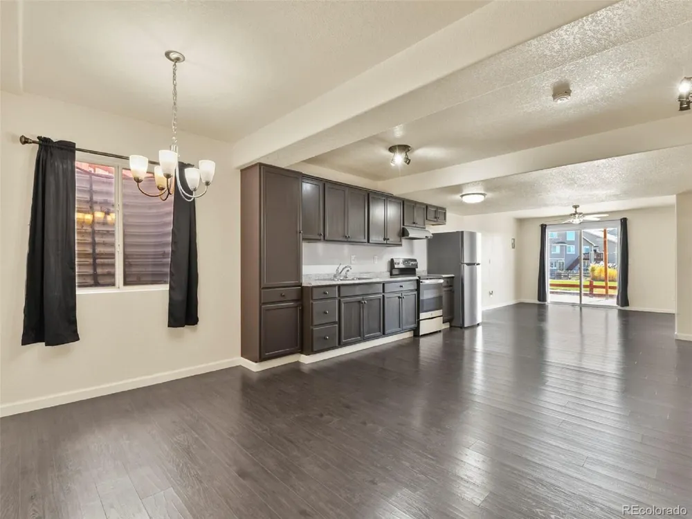 16092 E 107th Avenue Commerce City, CO 80022