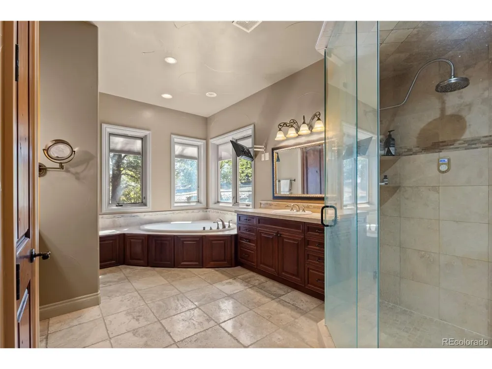 19333 E Briarwood Place Place Aurora, CO 80016