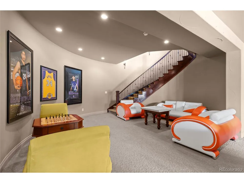 19333 E Briarwood Place Place Aurora, CO 80016