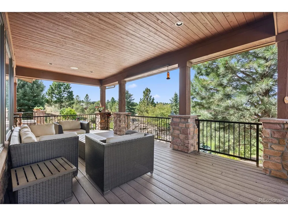 19333 E Briarwood Place Place Aurora, CO 80016