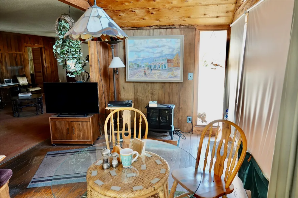 981 W Hwy 84 Mullin, TX 76864