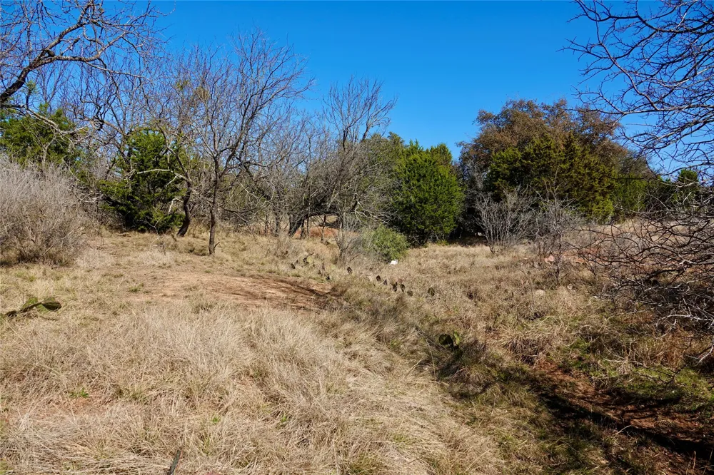 981 W Hwy 84 Mullin, TX 76864
