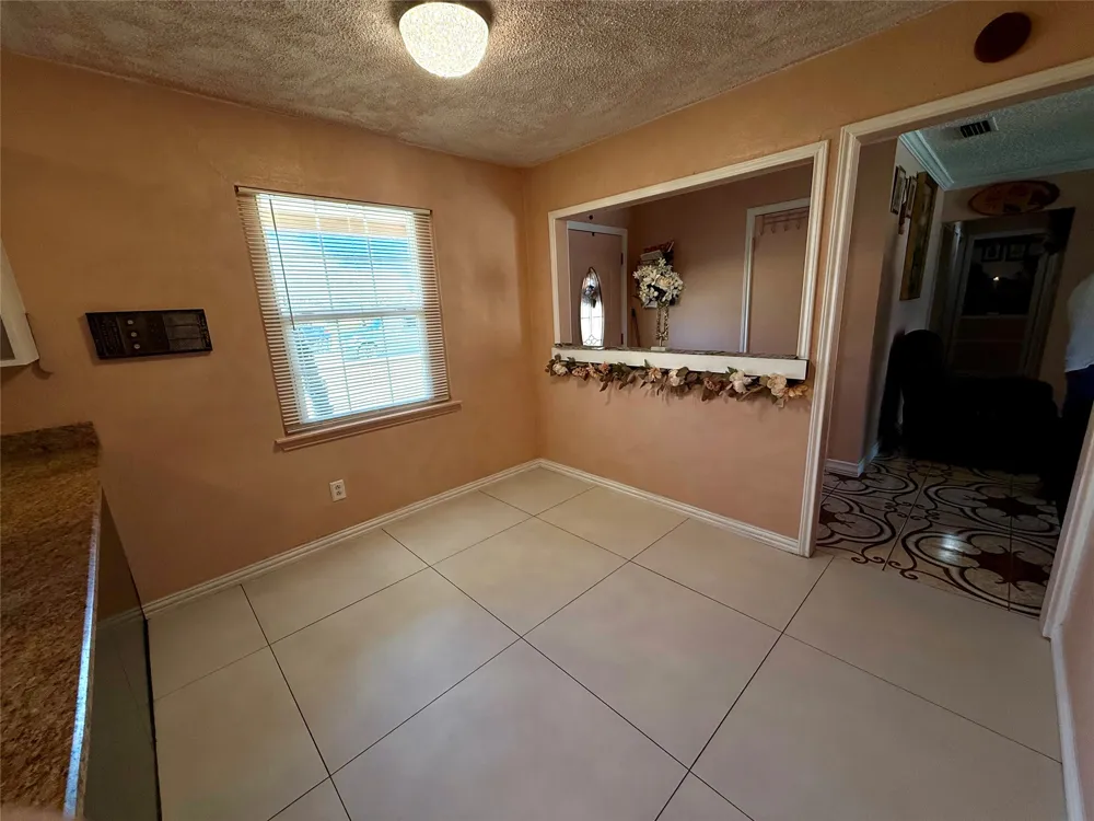 1410 Bowie Street Garland, TX 75042