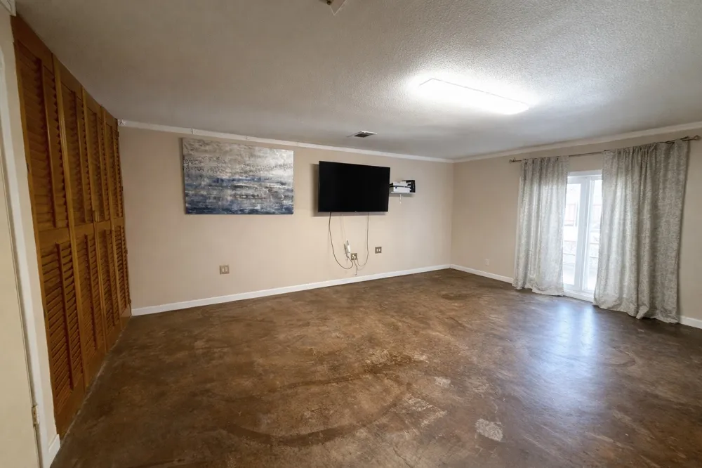 1410 Bowie Street Garland, TX 75042
