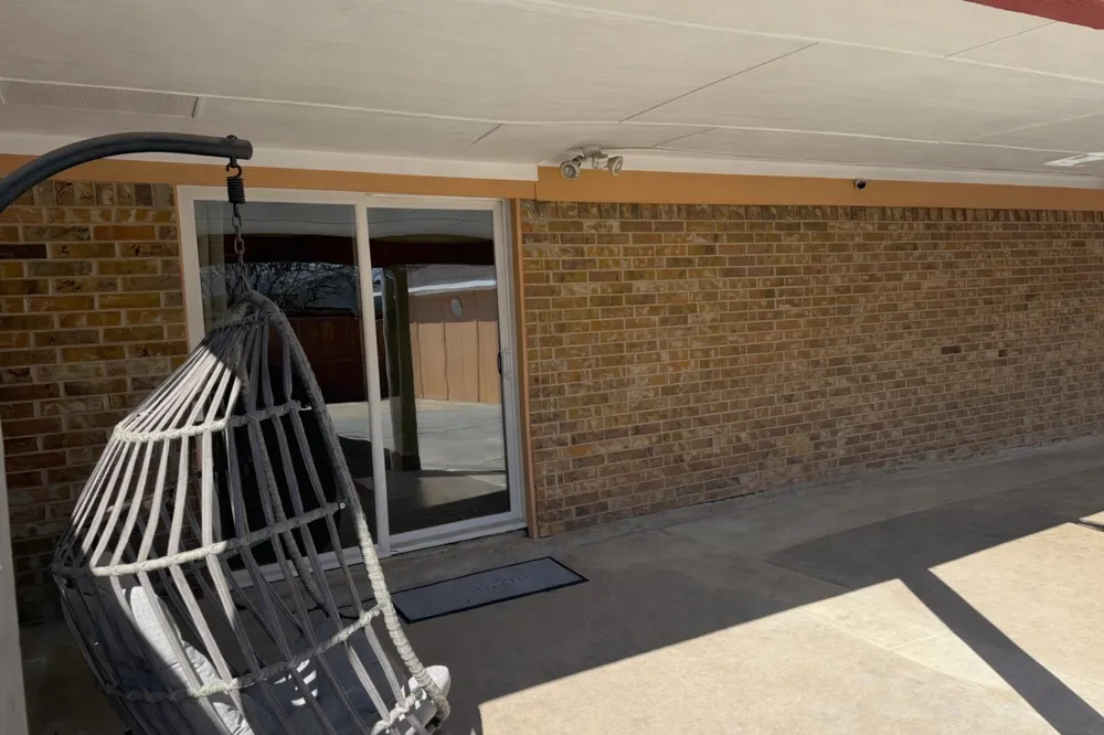 1410 Bowie Street Garland, TX 75042