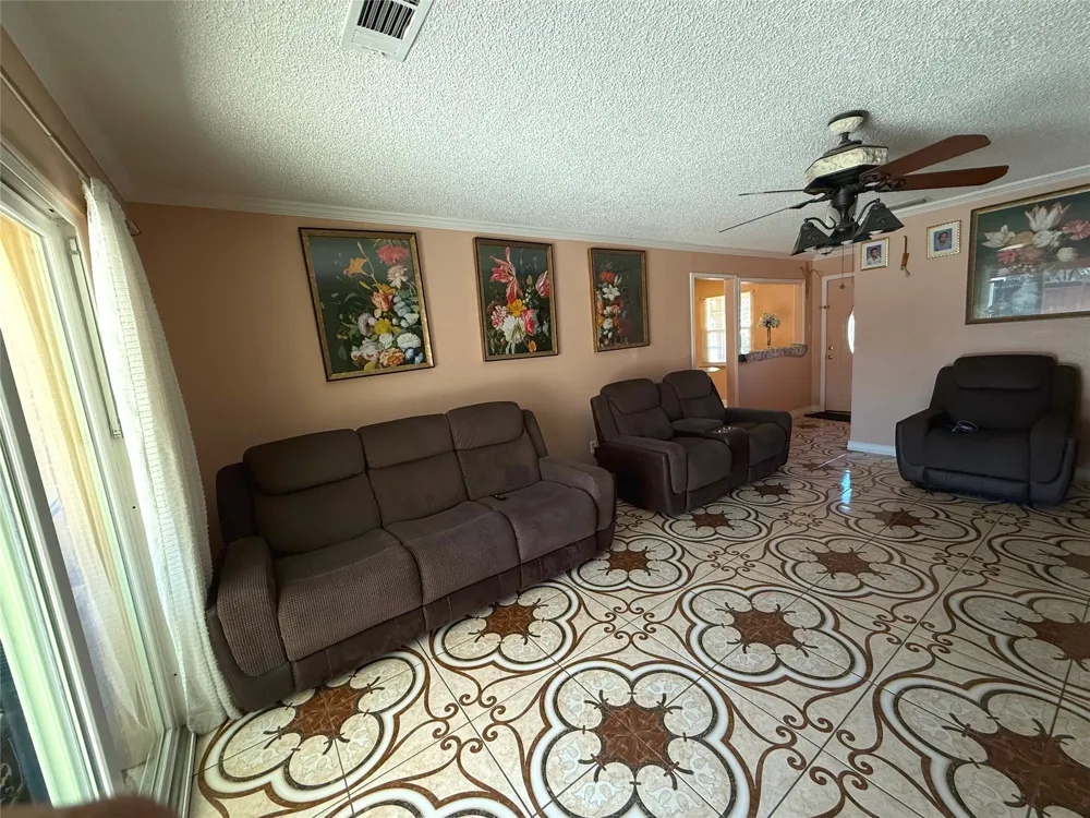 1410 Bowie Street Garland, TX 75042