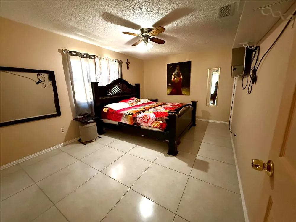 1410 Bowie Street Garland, TX 75042