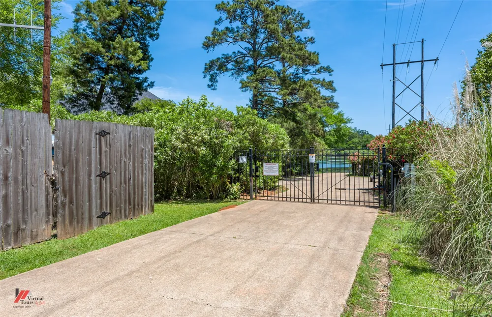 W Pointe Loop Shreveport, LA 71106
